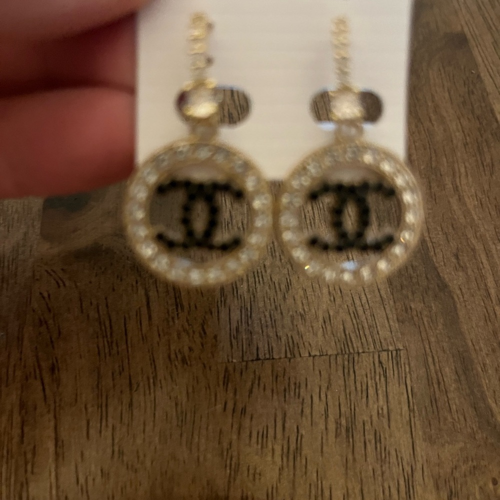 Elegant Gold and Black Earrings